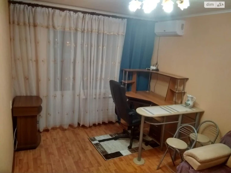 Long-Term Rental Apartment, Obolonnaya Prospect 34