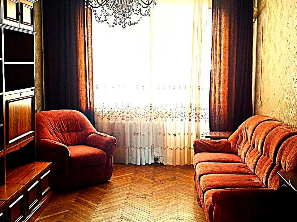 Apartment. Eugene Konovalets Street, Kyiv
