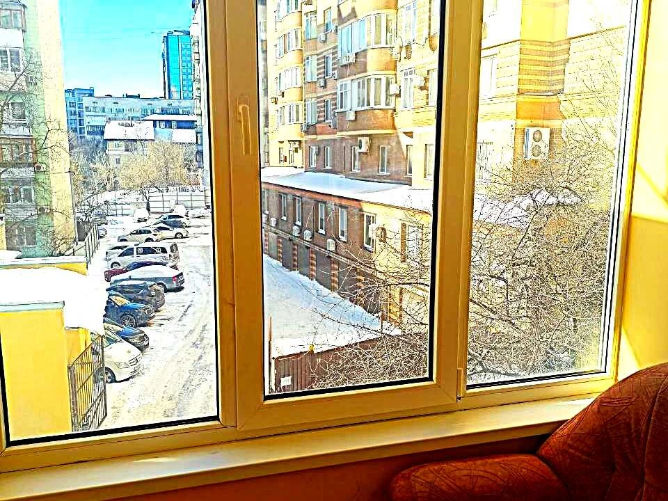 Apartment. Eugene Konovalets Street, Kyiv