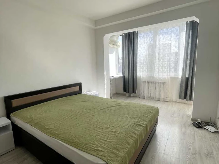 Apartment. Obolons'kyi Prospect, Kyiv