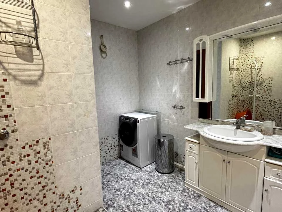 Apartment. Boris Hmyri Street, Kyiv