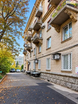 Apartment for Sale in Pecersk