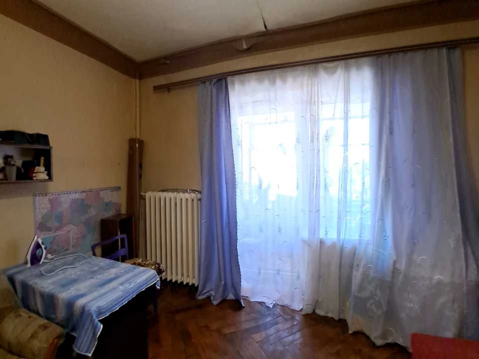 Apartment. Kharkiv, Hirshmana St.
