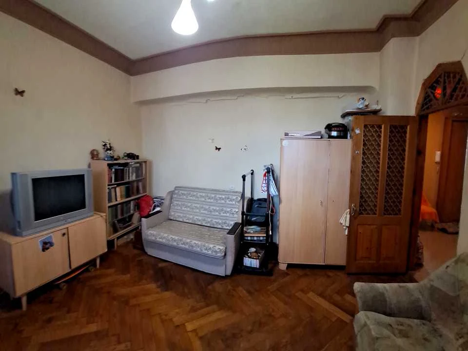 Apartment. Kharkiv, Hirshmana St.