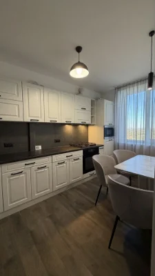 Продажа 2-комнатной квартиры с ремонтом по ул. Иасюка