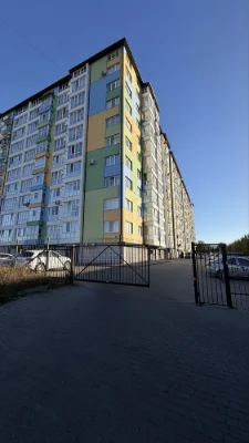 Продажа 2-комнатной квартиры с ремонтом по ул. Иасюка