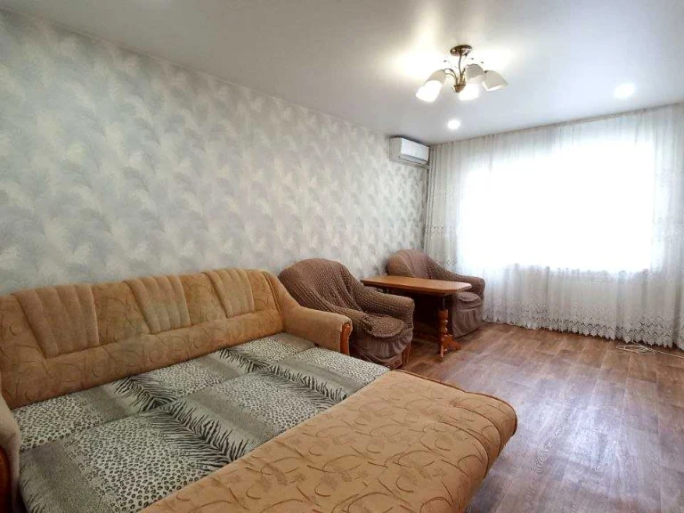 Apartment. Volodymyr Ivasyuk Prospect, Kyiv
