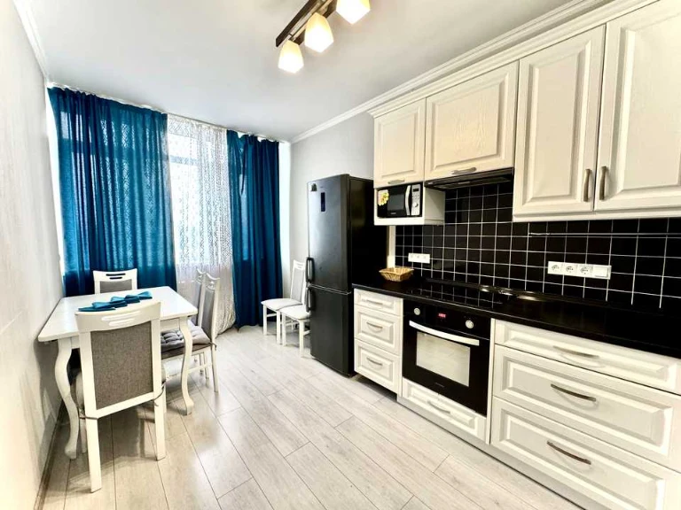 Apartment. Volodymyr Yasuyka Avenue, Kyiv