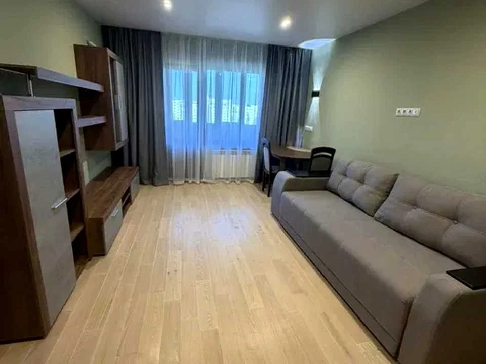 Apartment. Akademika Palladina Avenue
