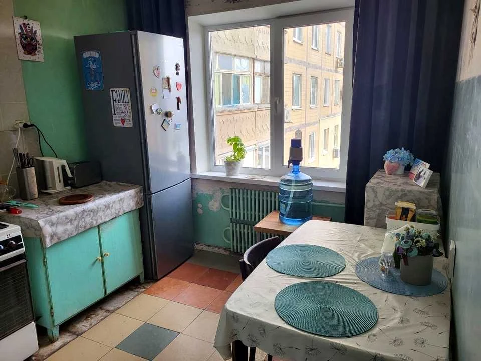 Apartment. Dnipro, Donetsk Avenue