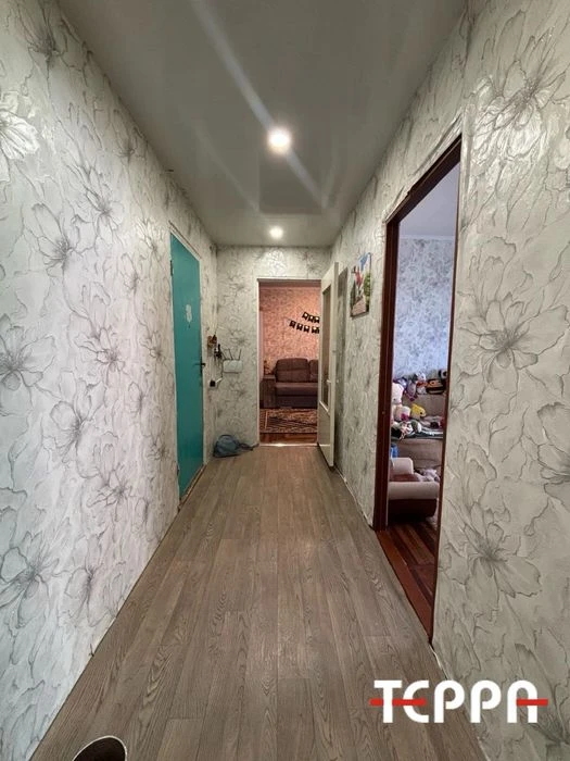 Продажа: 2-комнатная квартира, Пески.