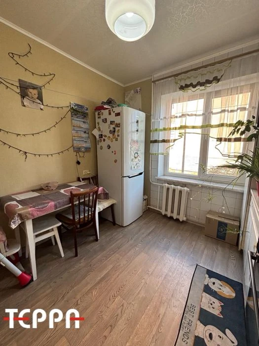 Продажа: 2-комнатная квартира, Пески.