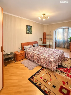Продаж Квартира Дарницький