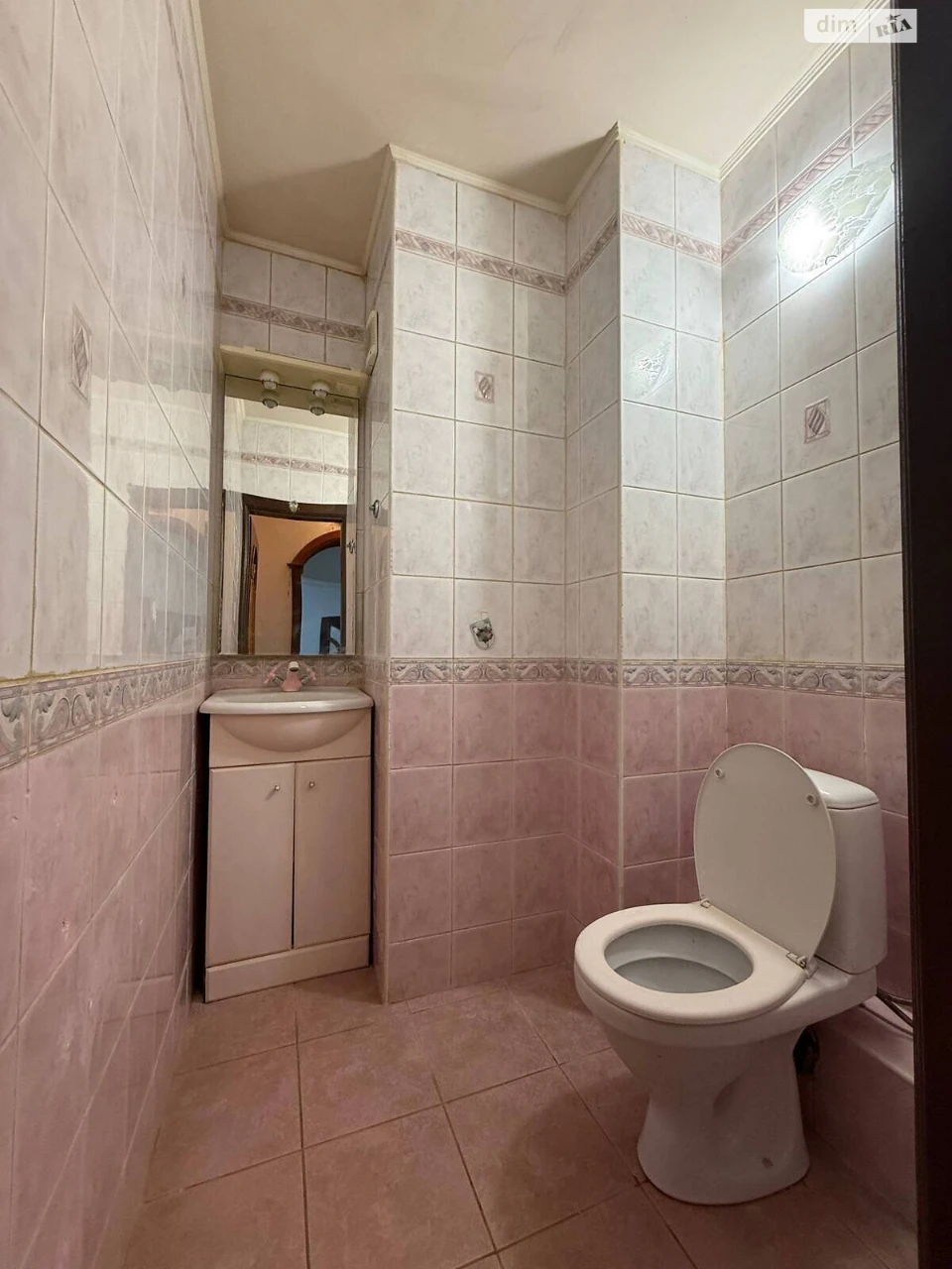 Продаж Квартира Дарницький