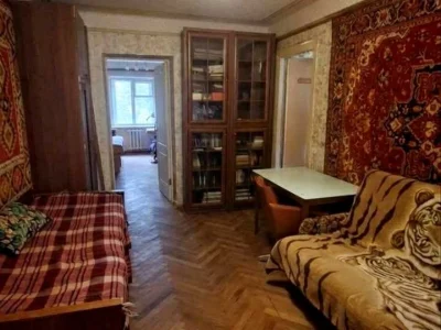 Квартира. Киев, Метробуловская улица