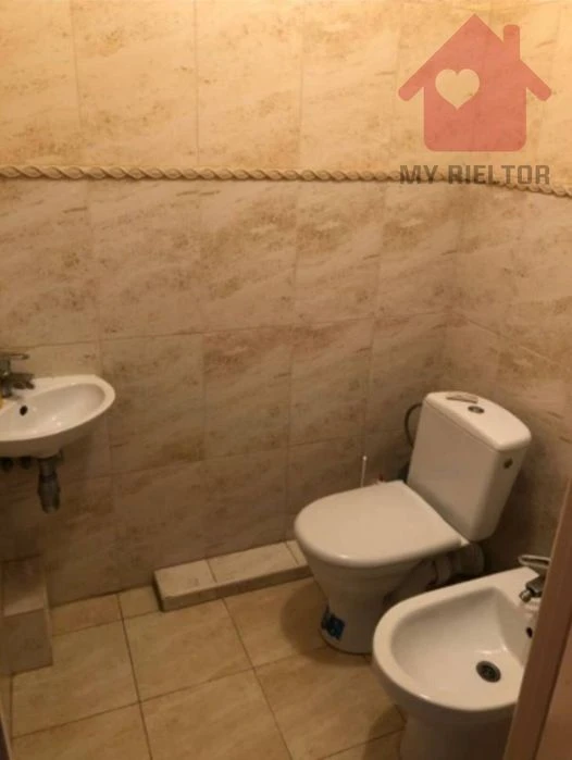 Продаж двокімнатної квартири по вул.Добрянського