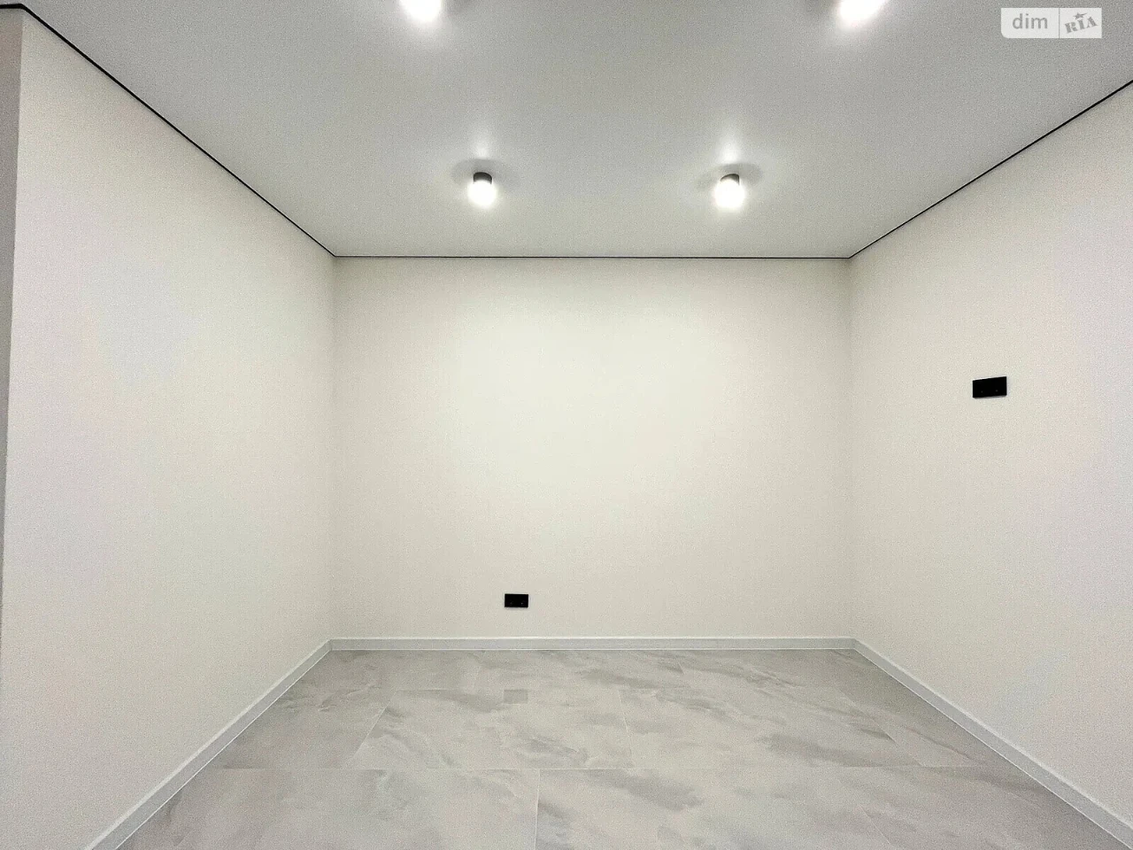 Apartment for Sale: Pasichna