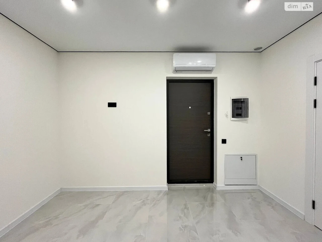 Apartment for Sale: Pasichna