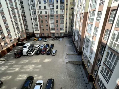 Apartment. Ivano-Frankisk, Chornovola Street