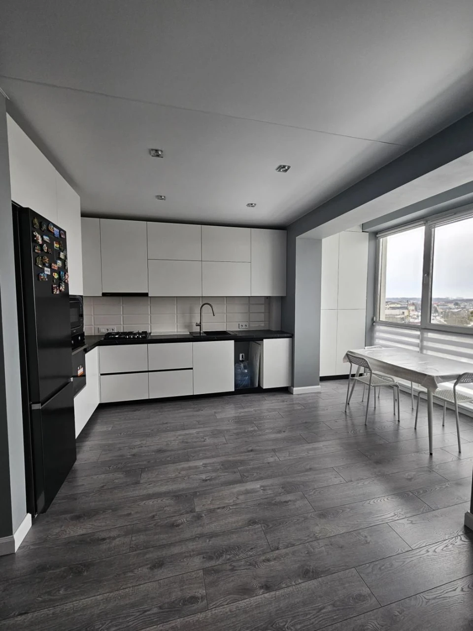 Sale / Apartment / V. Chornovola Street, Shchaslyve, Rivne