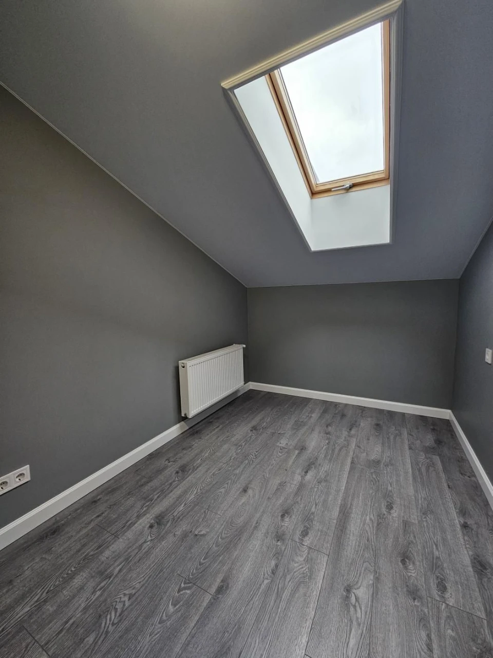 Sale / Apartment / V. Chornovola Street, Shchaslyve, Rivne