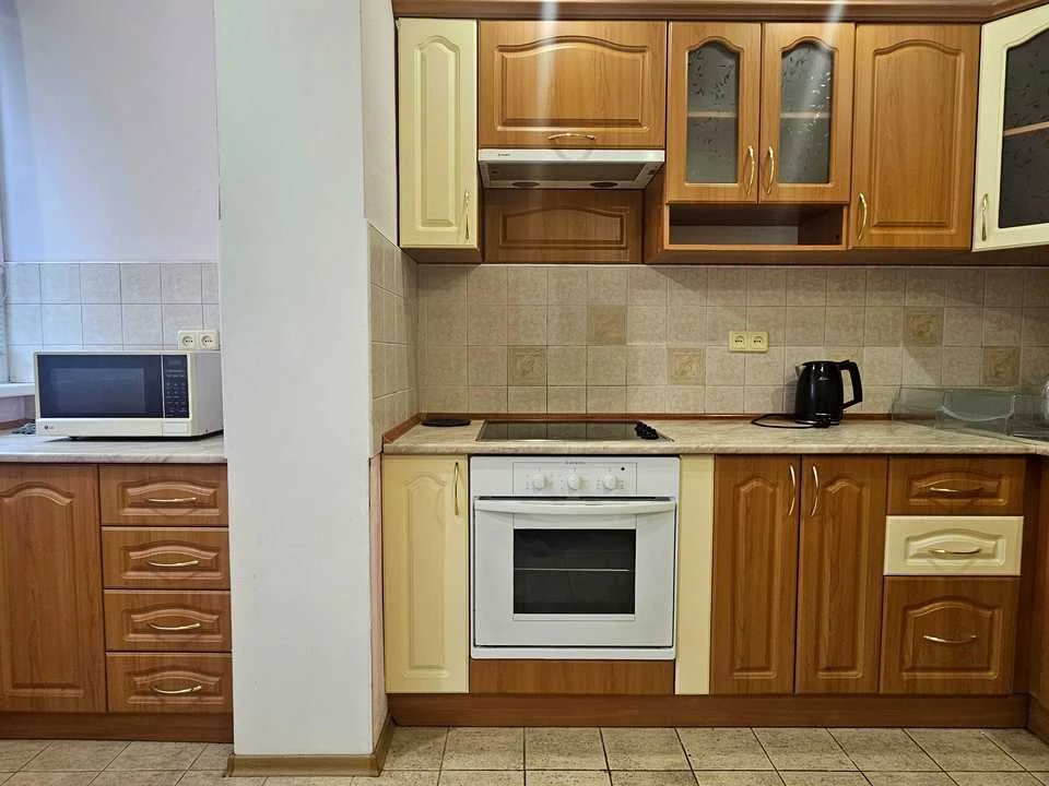 Квартира. Київ, Оноре де Бальзака вул.