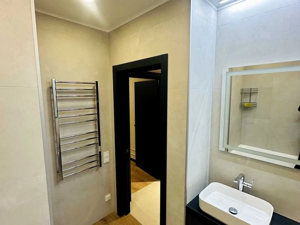 Apartment. Viktor Nekrasova Street, Kyiv