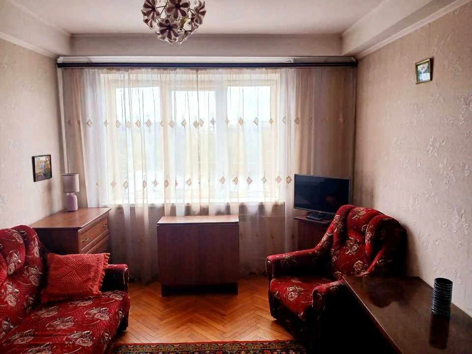 Apartment. Rusanova embankment, вул.