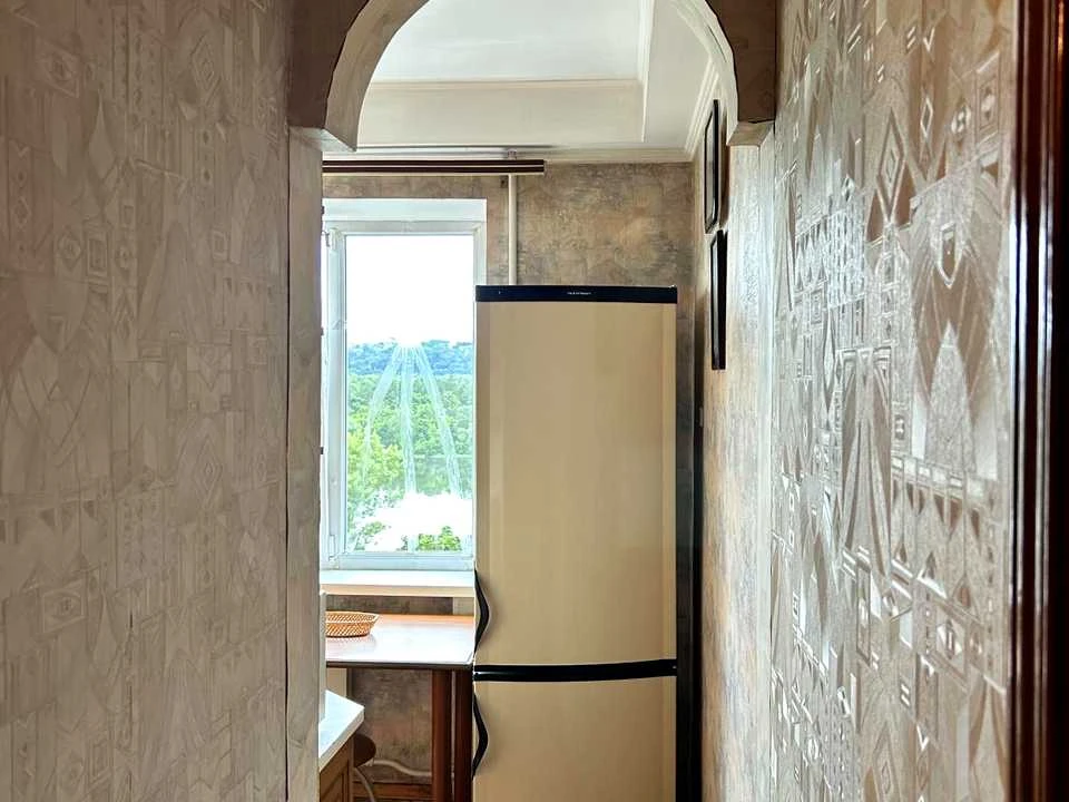 Apartment. Rusanova embankment, вул.
