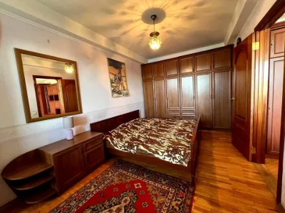 Apartment. Rusanova embankment, вул.