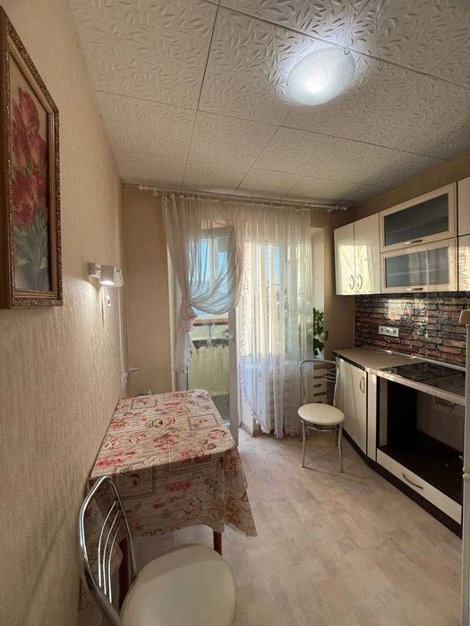 Apartment 1 room EXCELLENT 41.2m2 Boulevard Slavy POBEDA Geroe Ave
