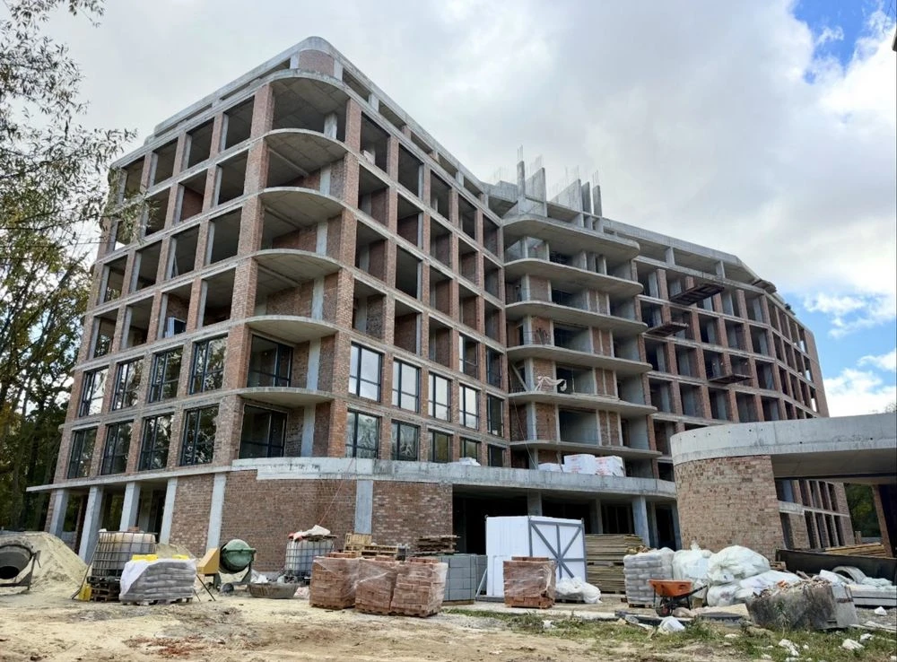 Sale of Underground Parking at "Velichkovsky 7-B"