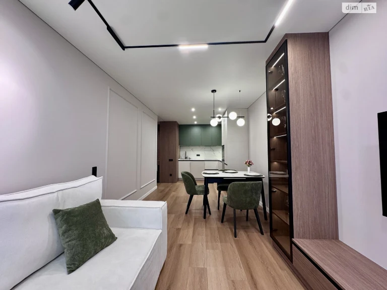 Apartment for Sale: Pasichna