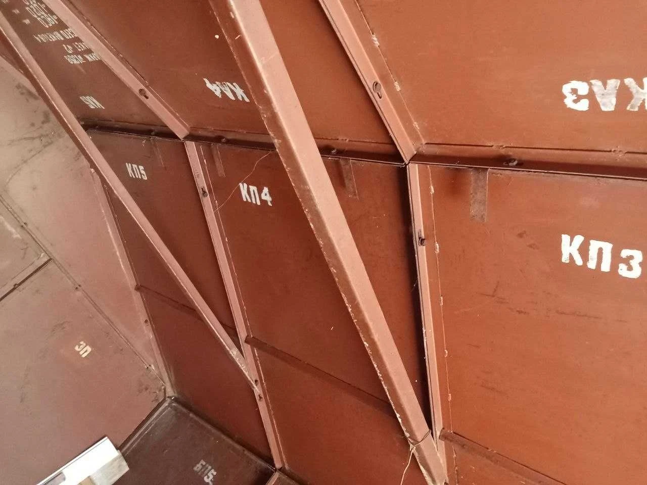 Продаю металевий гараж вул.Лазурна, Намив