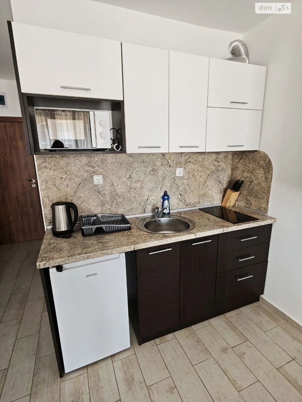 Long-Term Rental Apartment, Santa Barbara