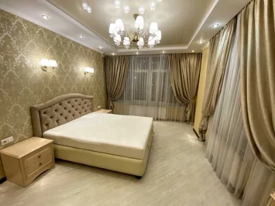 Apartment. Дніprovs'ka naborozhna vul.
