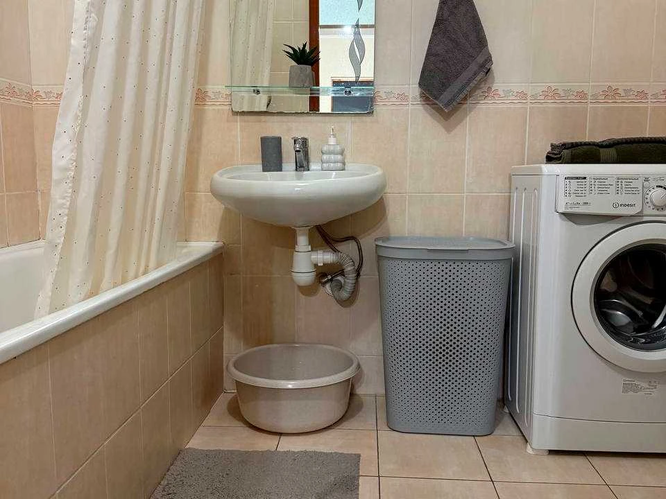 Apartment. Fedora Ernst St, Kyiv