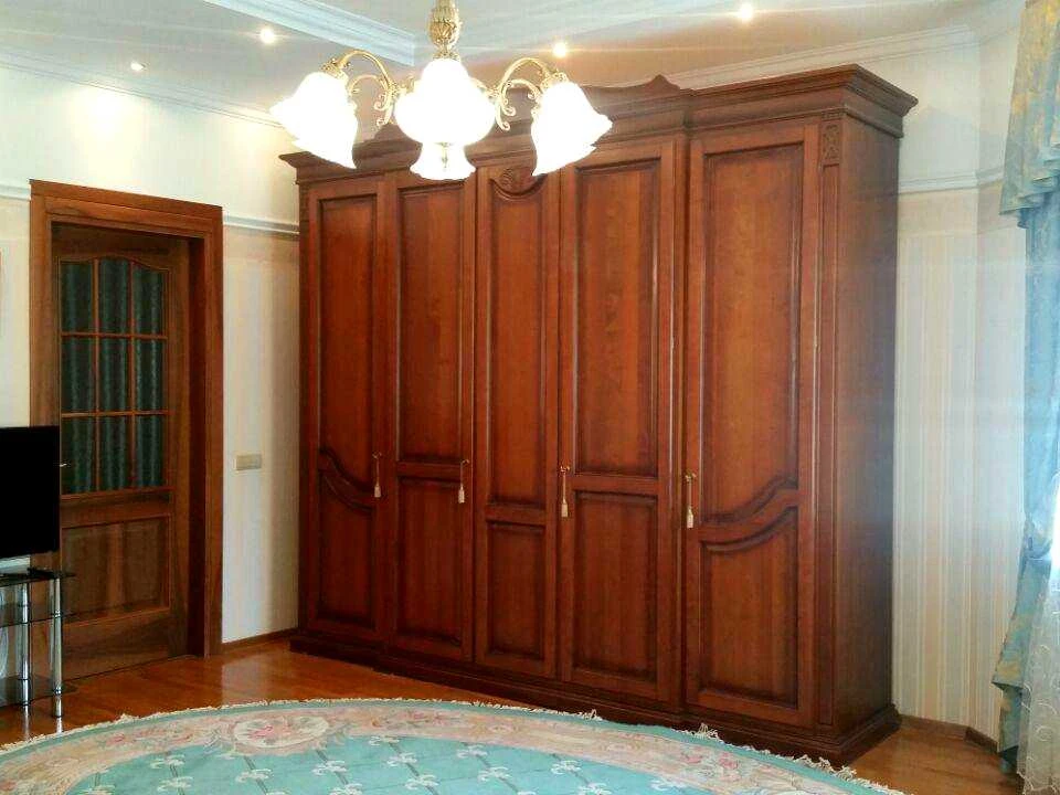 Квартира. Київ, Лєскова вул.