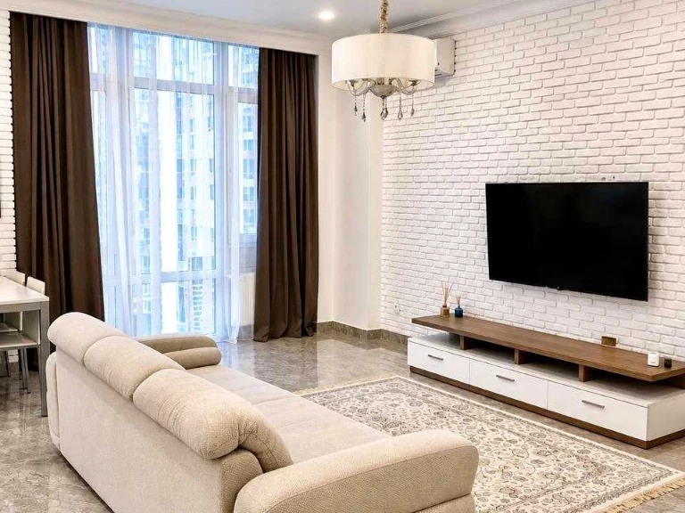Apartment. Saperne Pole, вул.