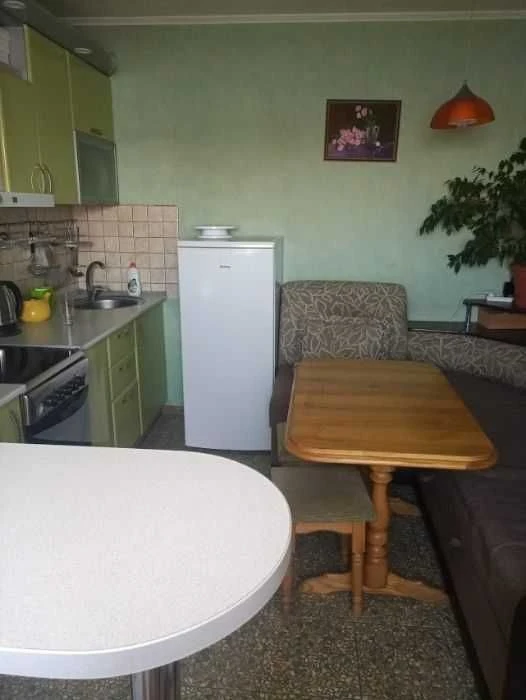 Продається 1-кімнатна квартира на житловому масиві "Покровський" (Коммунар).