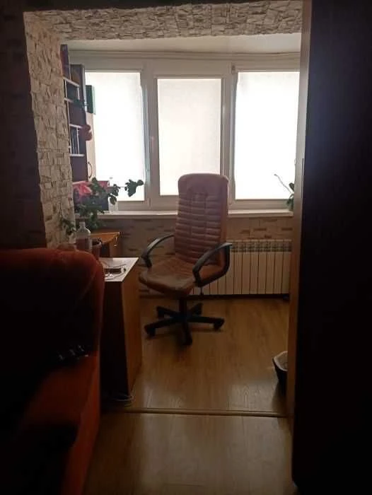 Продається 1-кімнатна квартира на житловому масиві "Покровський" (Коммунар).