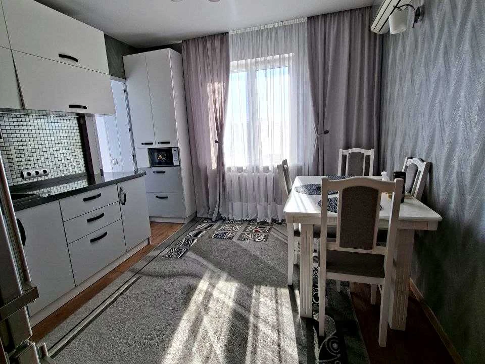 Квартира. Одеса, вулиця Академіка Заболотного