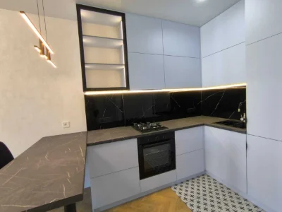 Продам евродвушку в ЖК Виа Рома с АГВ (газовый котел), 2 бал