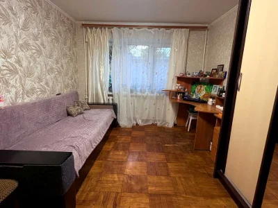 Квартира. Одеса, Середньофонтанская улица