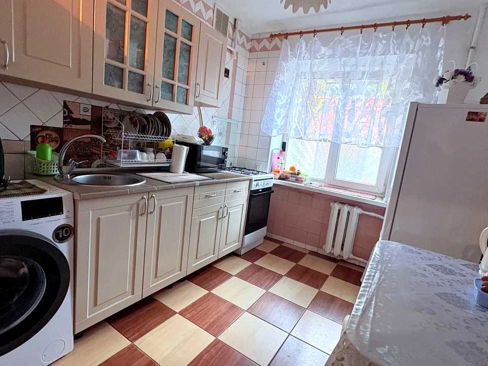 Квартира. Одеса, Середньофонтанская улица
