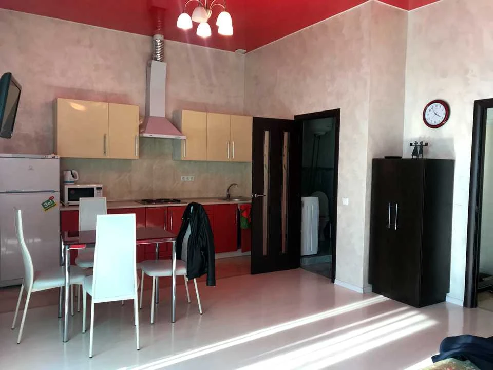 Apartment. Odessa, Bazarna st.