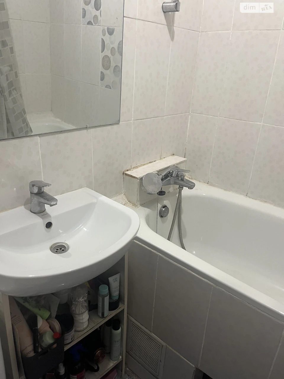 Apartment for Sale: Apartment on 600-year street