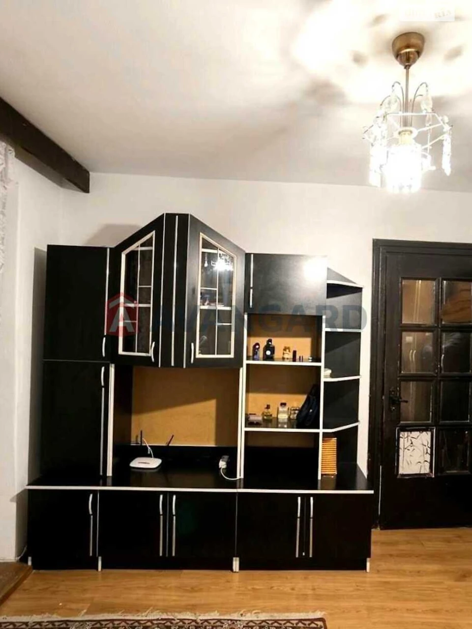 Продається квартира, Пасічна
