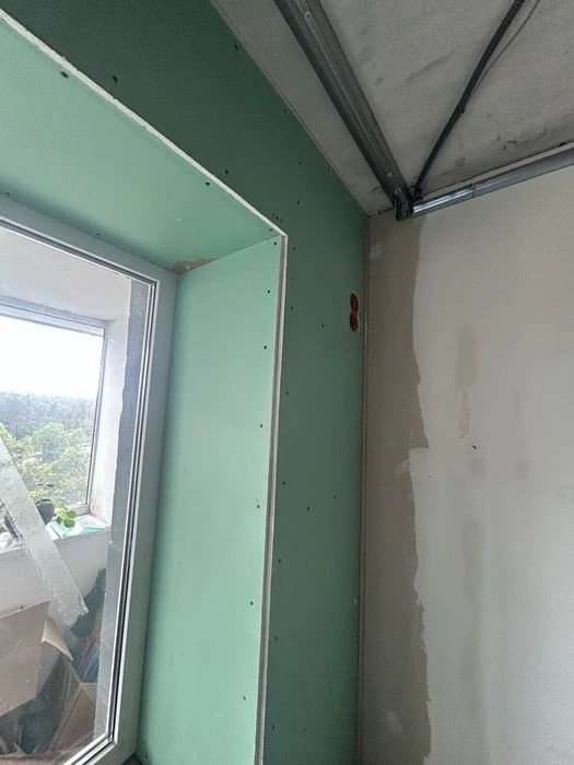 1-room apartment for sale near Lisova metro station, Kosmonavta Poprvycha 18