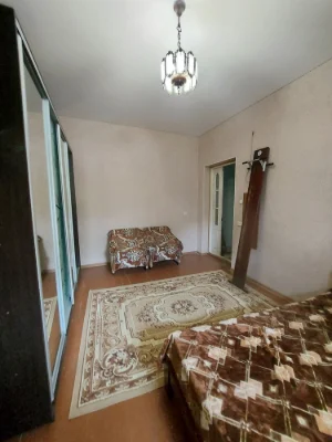 Продажа 2-комнатной квартиры в 1 этаже, ул. Адмиральская